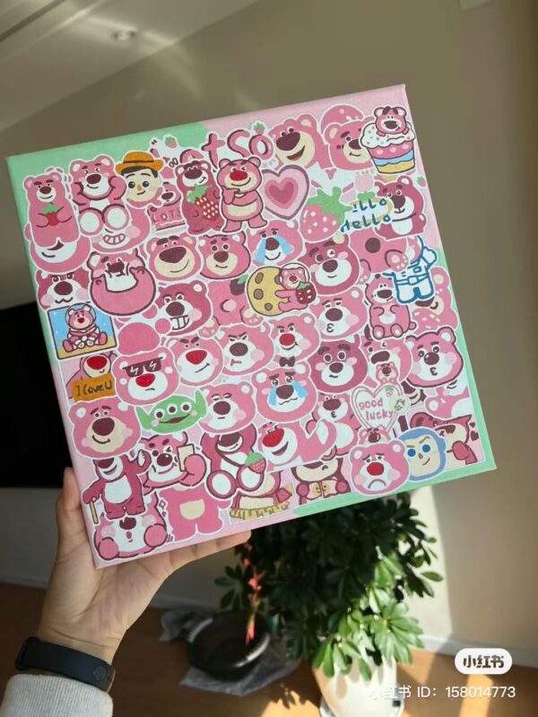 Tranh Số Hóa Gấu Dâu Lotso 30x30